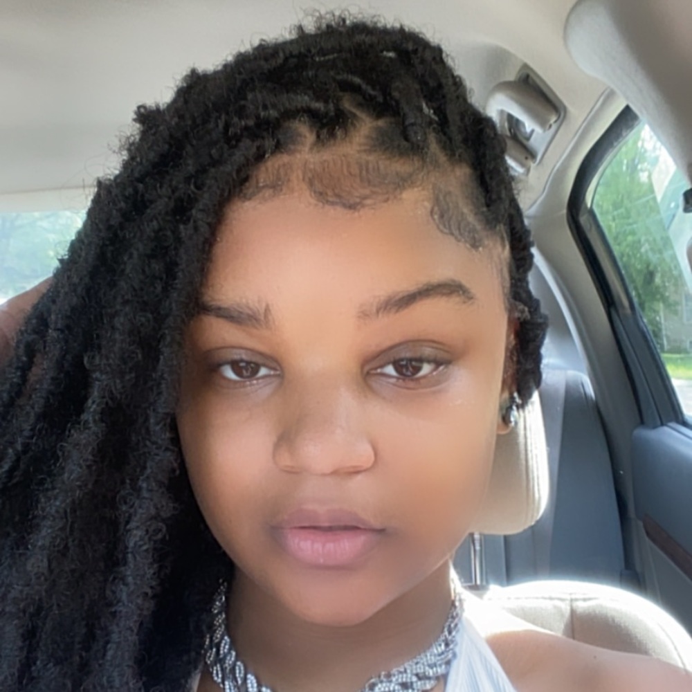 Meet your Posher, Kaliya